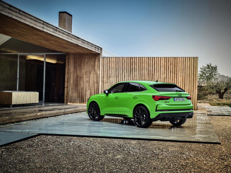  Audi RS Q3 Sportback 2019 года  (WW) (фото 23 из 71)